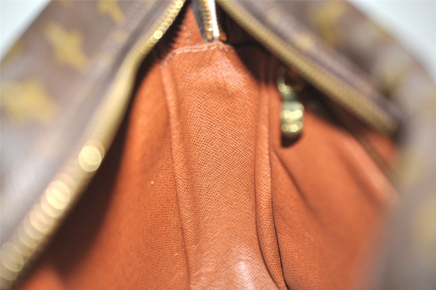 Authentic Louis Vuitton Monogram Nile Shoulder Cross Body Bag M45244 LV 1310I