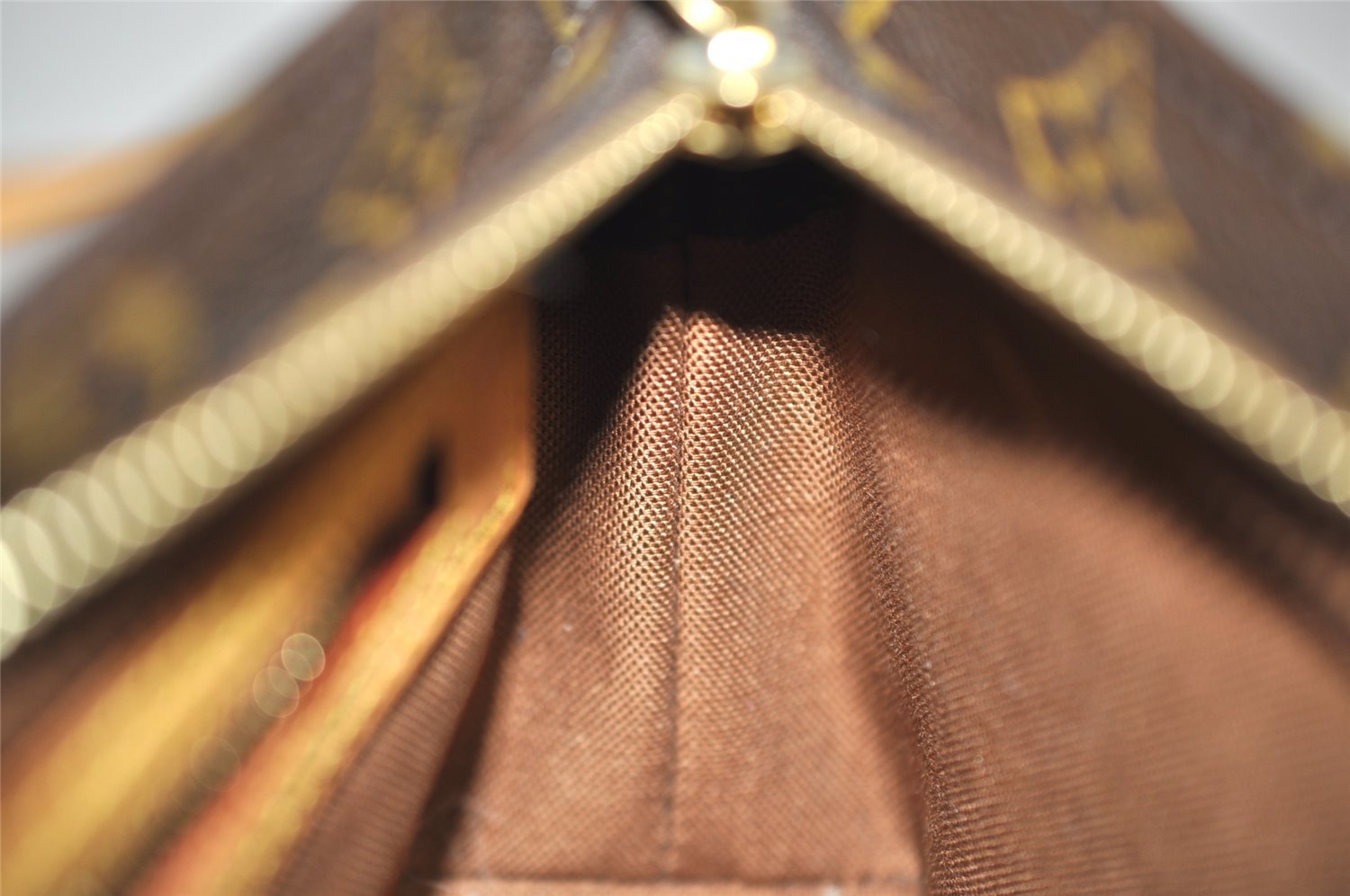 Authentic Louis Vuitton Monogram Trotteur Shoulder Cross Bag M51240 LV 1323I