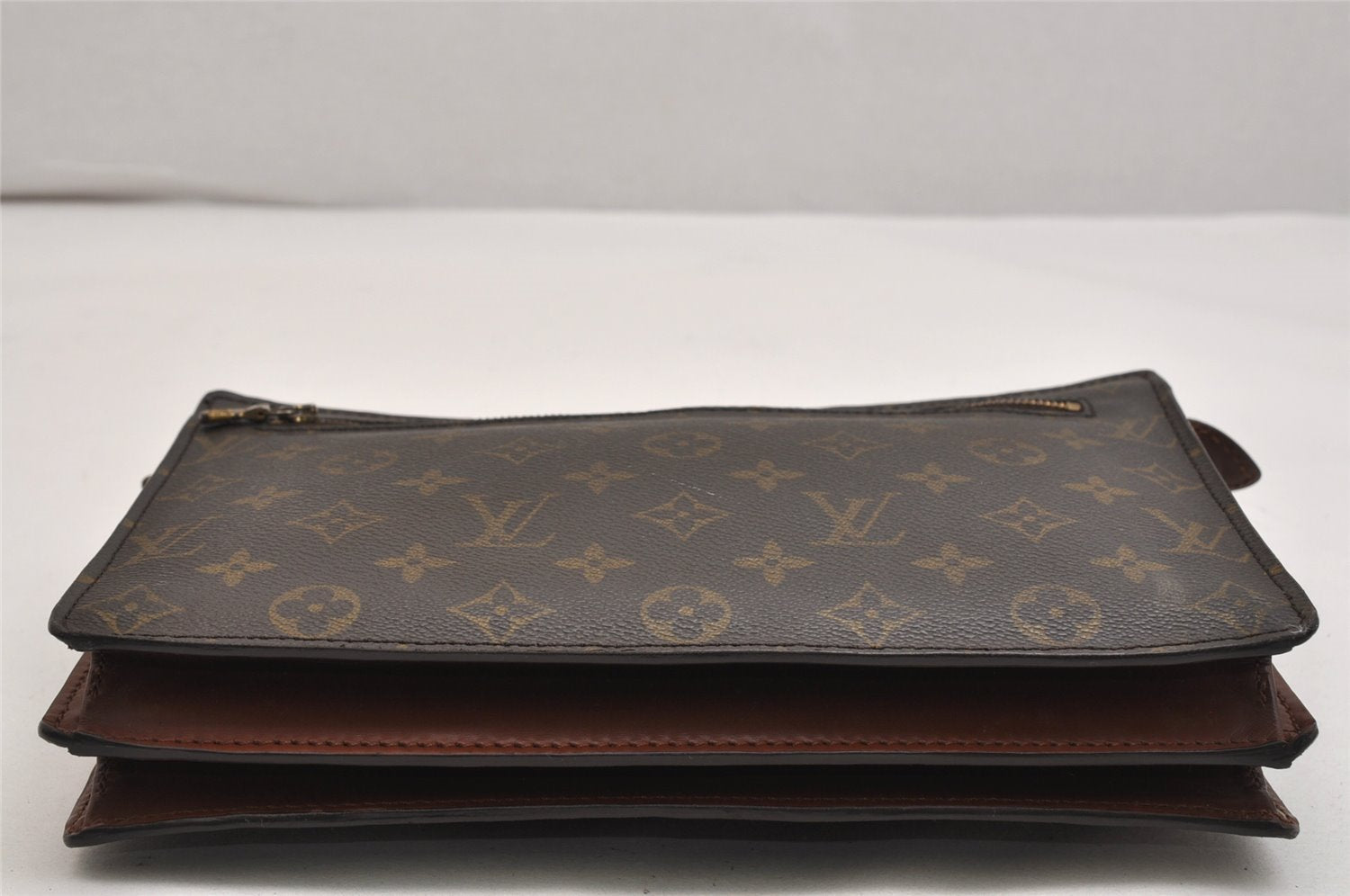 Authentic Louis Vuitton Monogram Enghien Shoulder Cross Bag M51205 LV 1324K