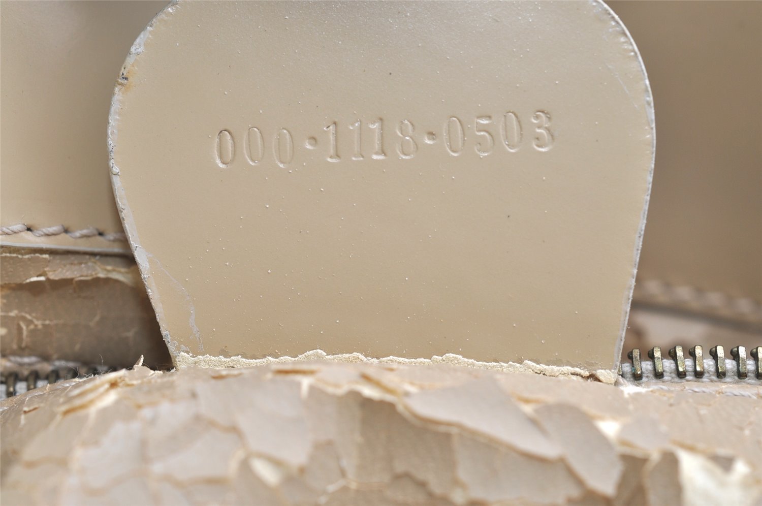 Authentic GUCCI Vintage 2Way Shoulder Hand Bag Purse Enamel White Junk 1326I