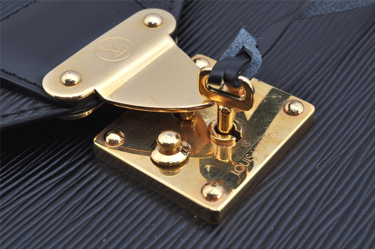 Auth Louis Vuitton Epi Serviette Ambassadeur Black Briefcase M54412 LV 1326K