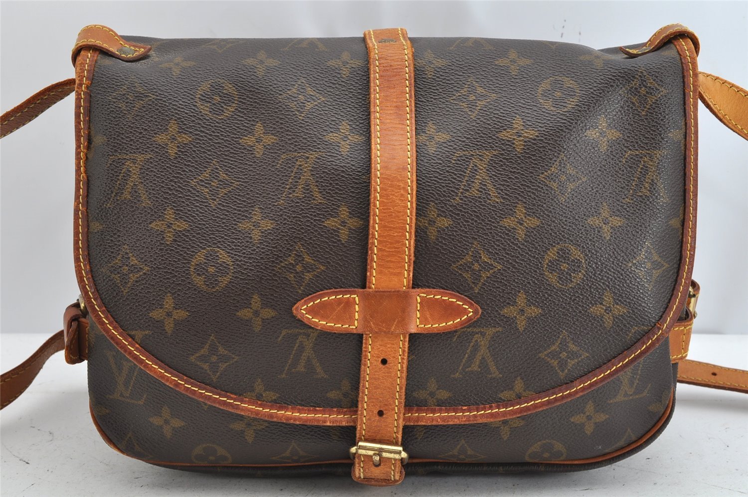 Authentic Louis Vuitton Monogram Saumur 30 Shoulder Cross Bag M42256 LV 1327K