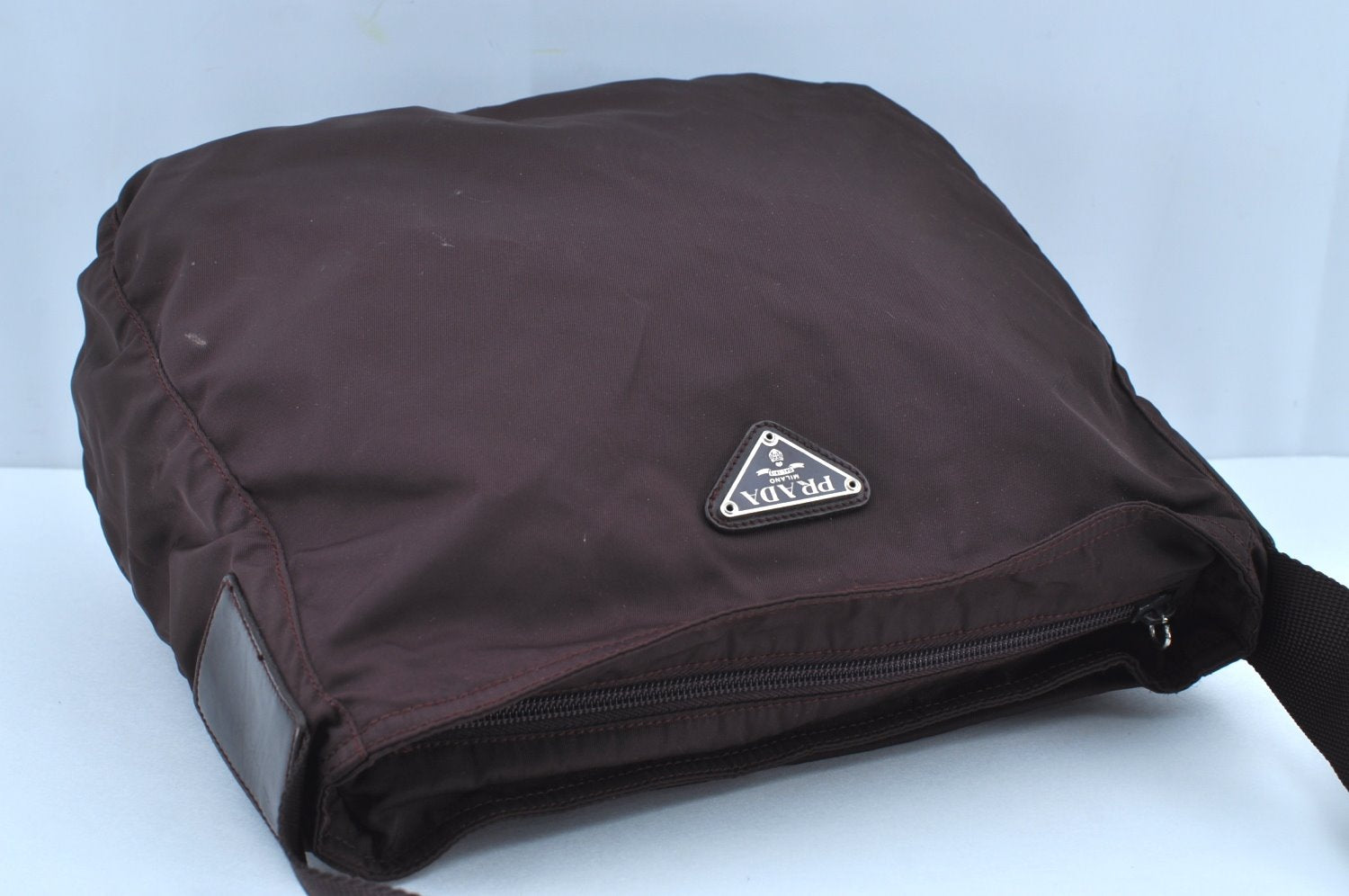 Auth PRADA Nylon Tessuto Leather Shoulder Cross Body Bag Purse Brown Junk 1329I