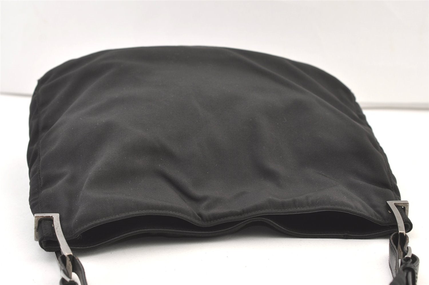 Authentic GUCCI Vintage Shoulder Bag Nylon Leather 0013166 Black 1329K