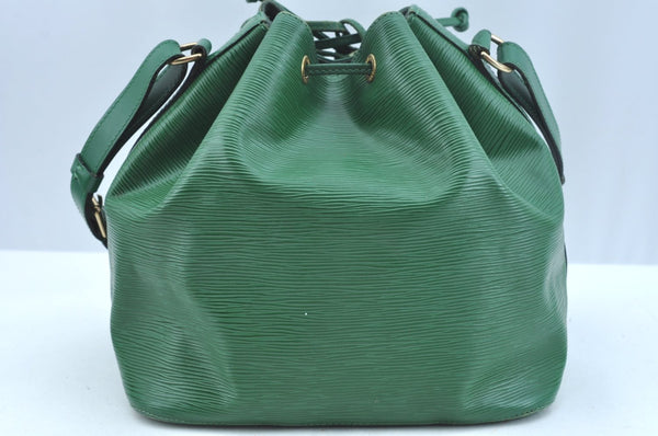 Authentic Louis Vuitton Epi Petit Noe Shoulder Drawstring Bag M44104 Green 1330I