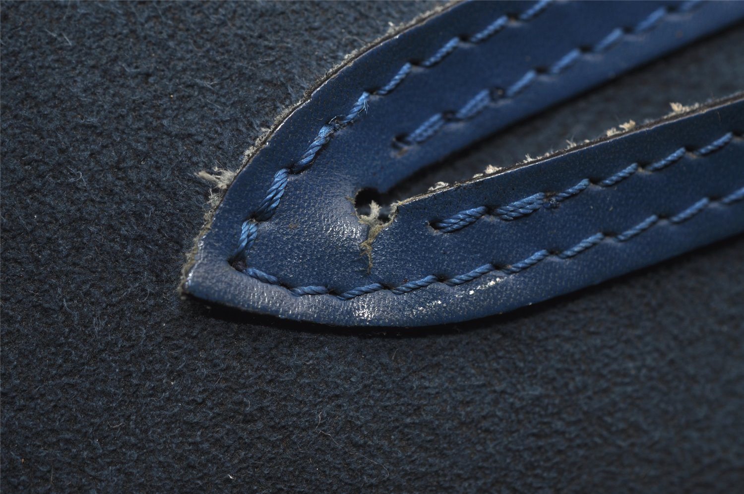 Authentic Louis Vuitton Epi Saint Jacques Poignier Long Shoulder Bag Blue 1331I