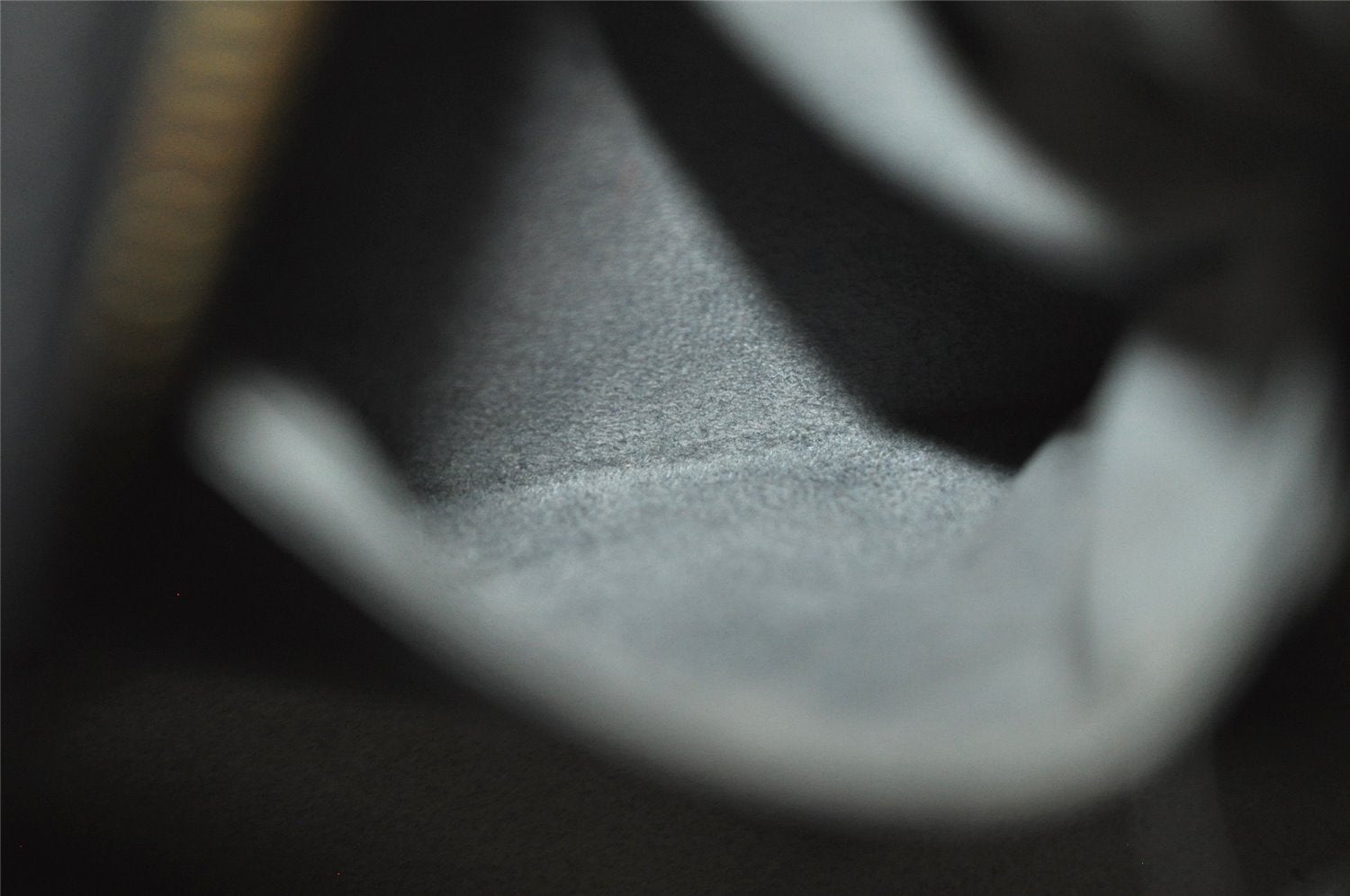 Authentic Louis Vuitton Epi Soufflot Black Hand Bag M52222 LV 1331J