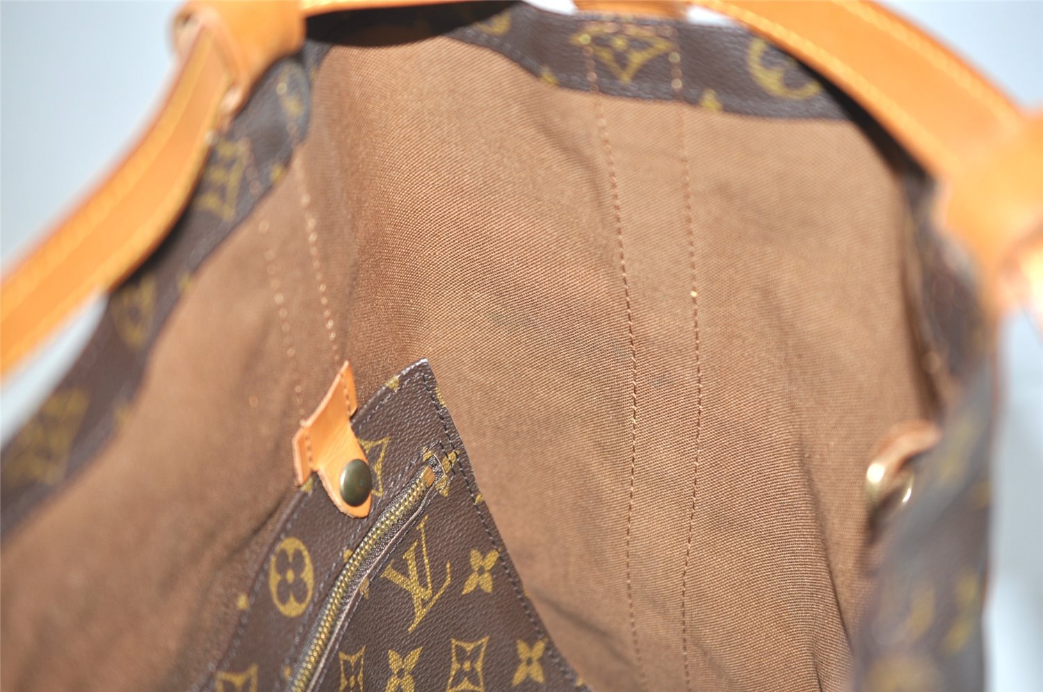 Authentic Louis Vuitton Monogram Randonnee GM Shoulder Bag M42244 LV 1332I