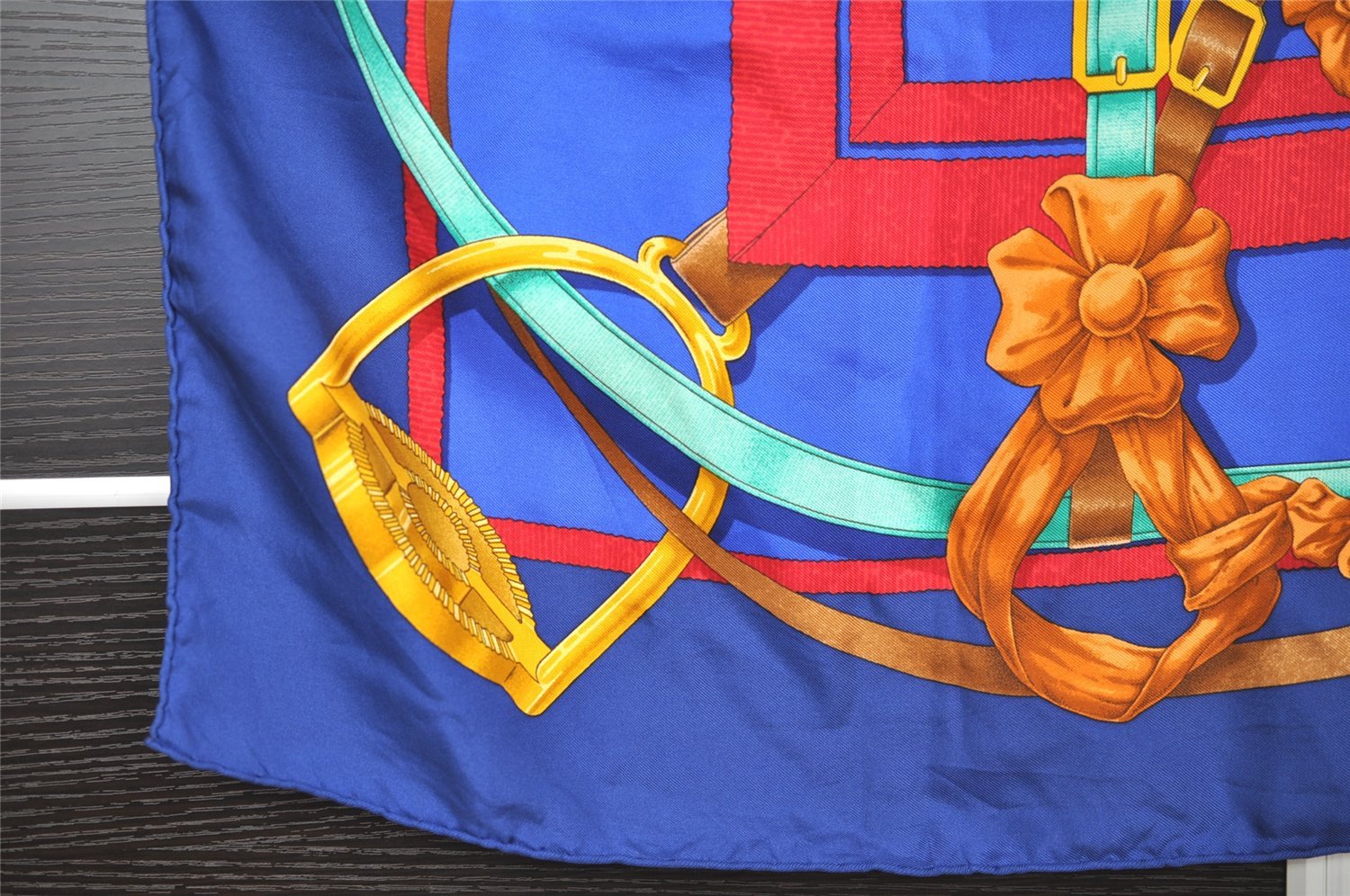 Authentic HERMES Carre 90 Scarf 