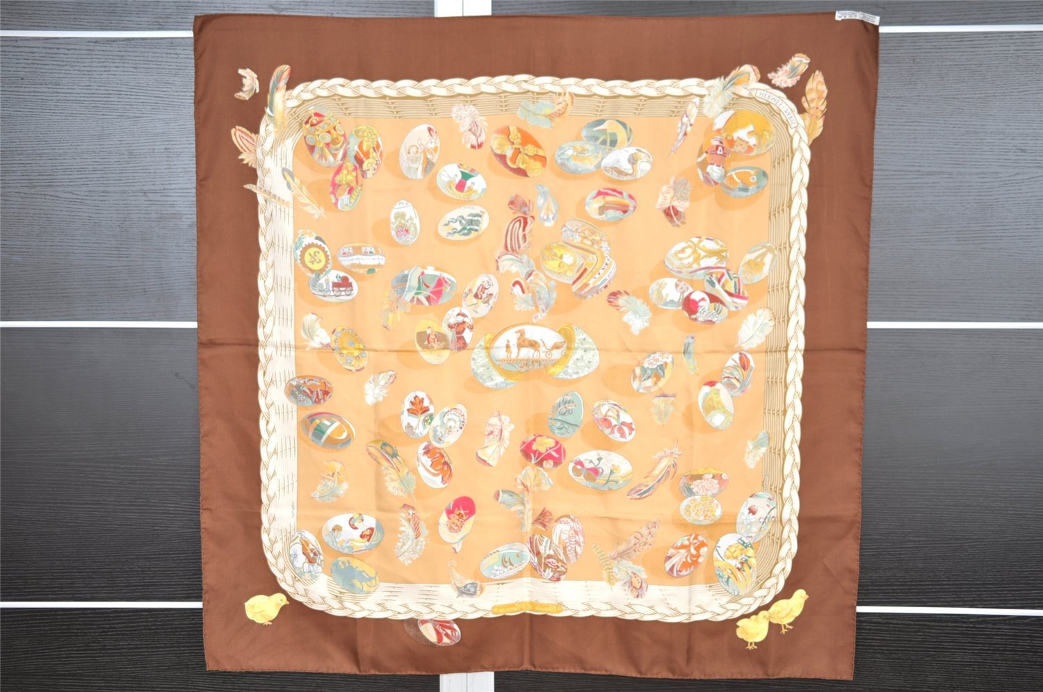 Authentic HERMES Carre 90 Scarf 