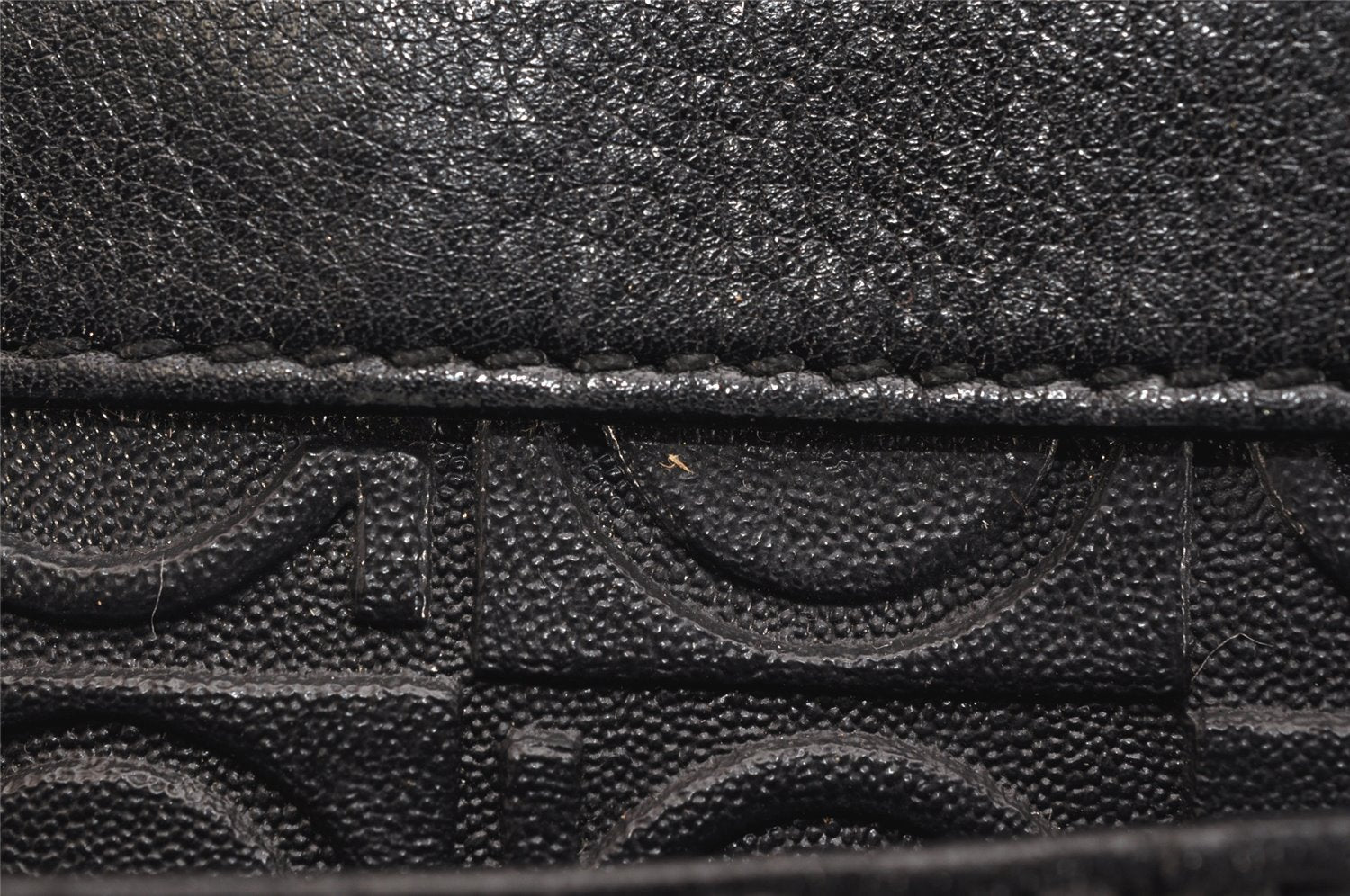 Authentic Salvatore Ferragamo Gancini Leather Shoulder Bag Black 1338K