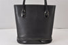 Authentic BURBERRY Vintage Leather Enamel Shoulder Hand Bag Purse Black 1339K