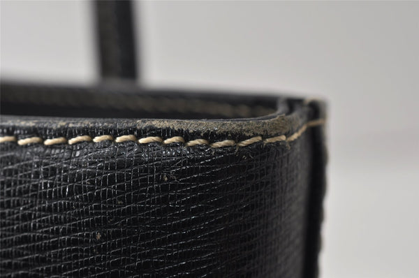 Authentic BURBERRY Vintage Leather Enamel Shoulder Hand Bag Purse Black 1339K