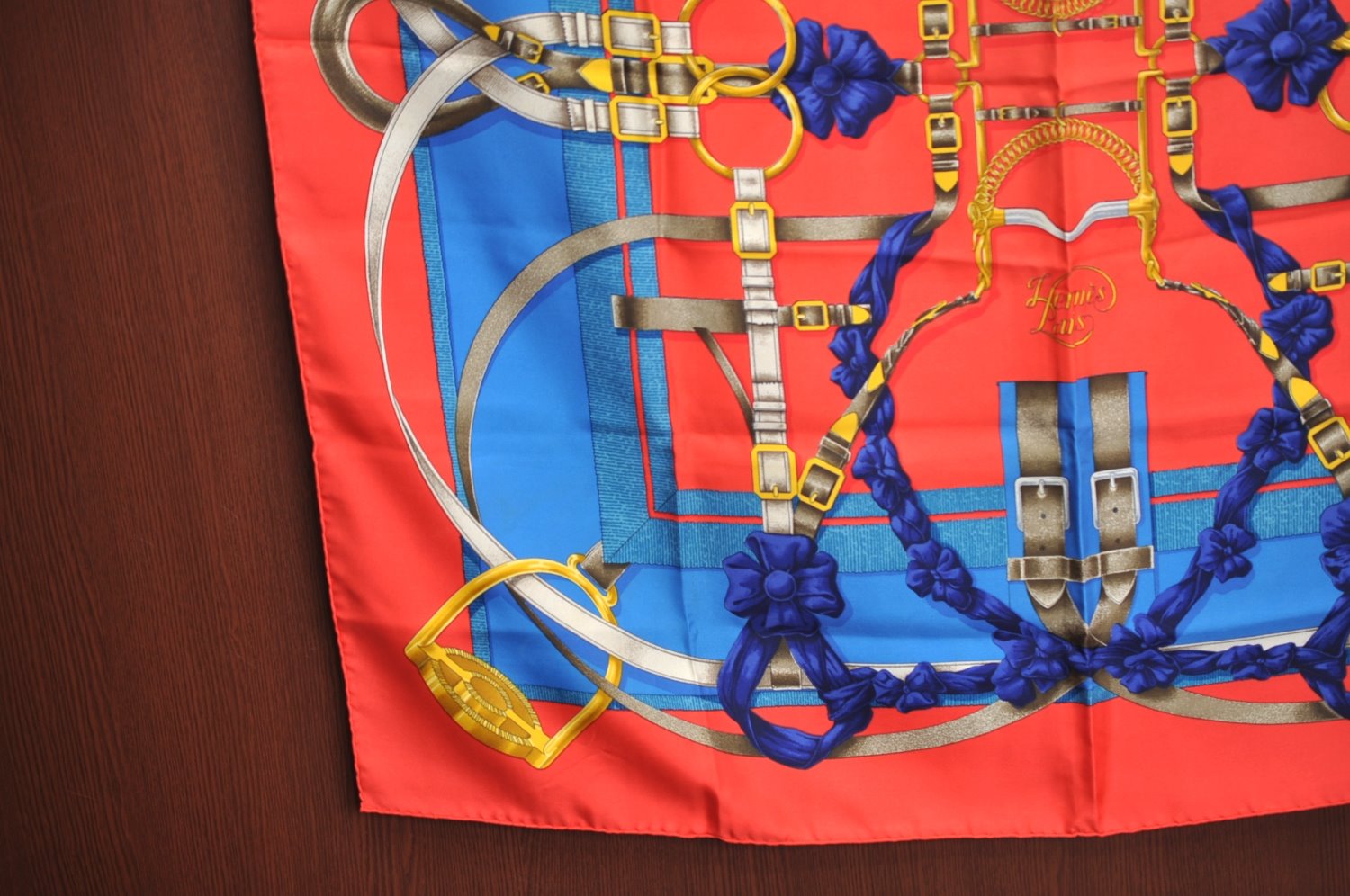 Authentic HERMES Carre 90 Scarf 