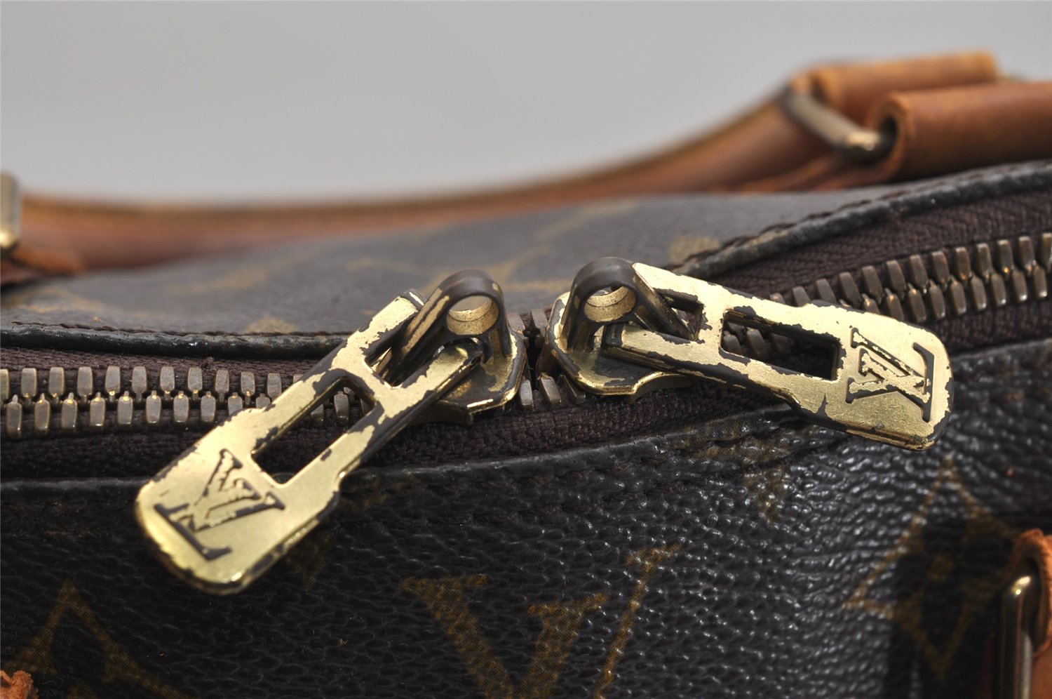 Authentic Louis Vuitton Monogram Alma Hand Bag Purse M51130 LV 1348K