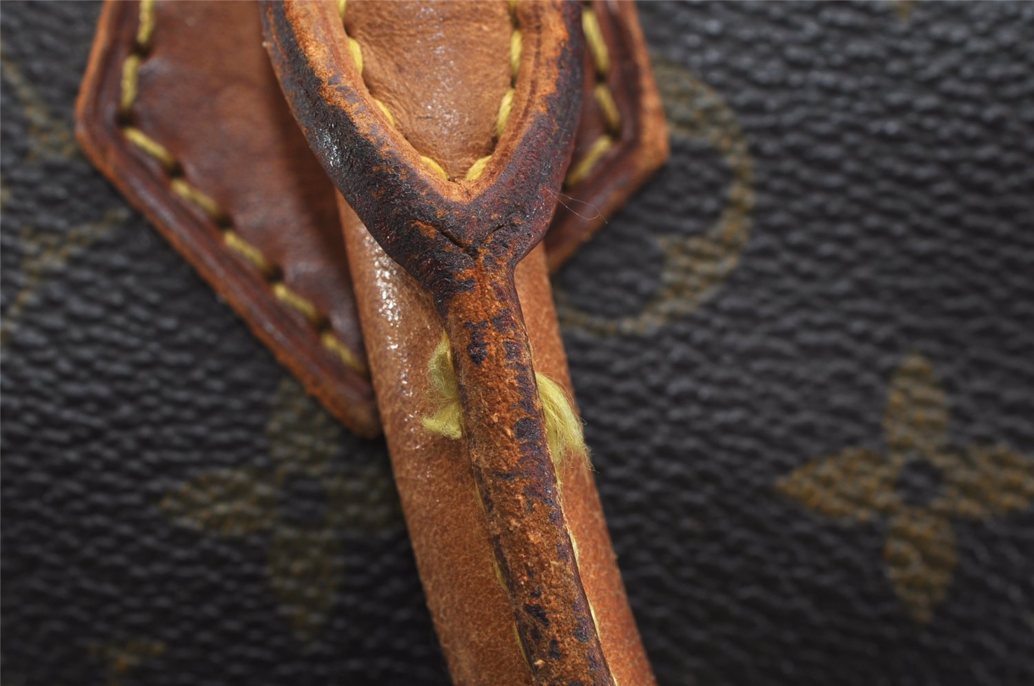 Authentic Louis Vuitton Monogram Alma Hand Bag Purse M51130 LV 1348K