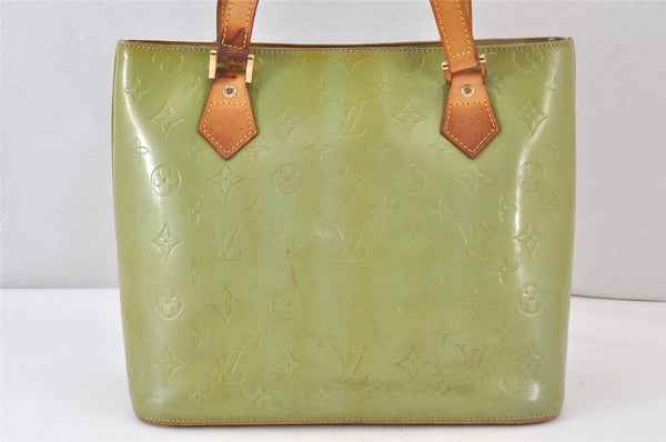 Authentic Louis Vuitton Vernis Houston Shoulder Bag Light Green M91005 LV 1349K