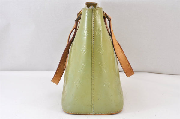 Authentic Louis Vuitton Vernis Houston Shoulder Bag Light Green M91005 LV 1349K