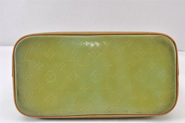 Authentic Louis Vuitton Vernis Houston Shoulder Bag Light Green M91005 LV 1349K