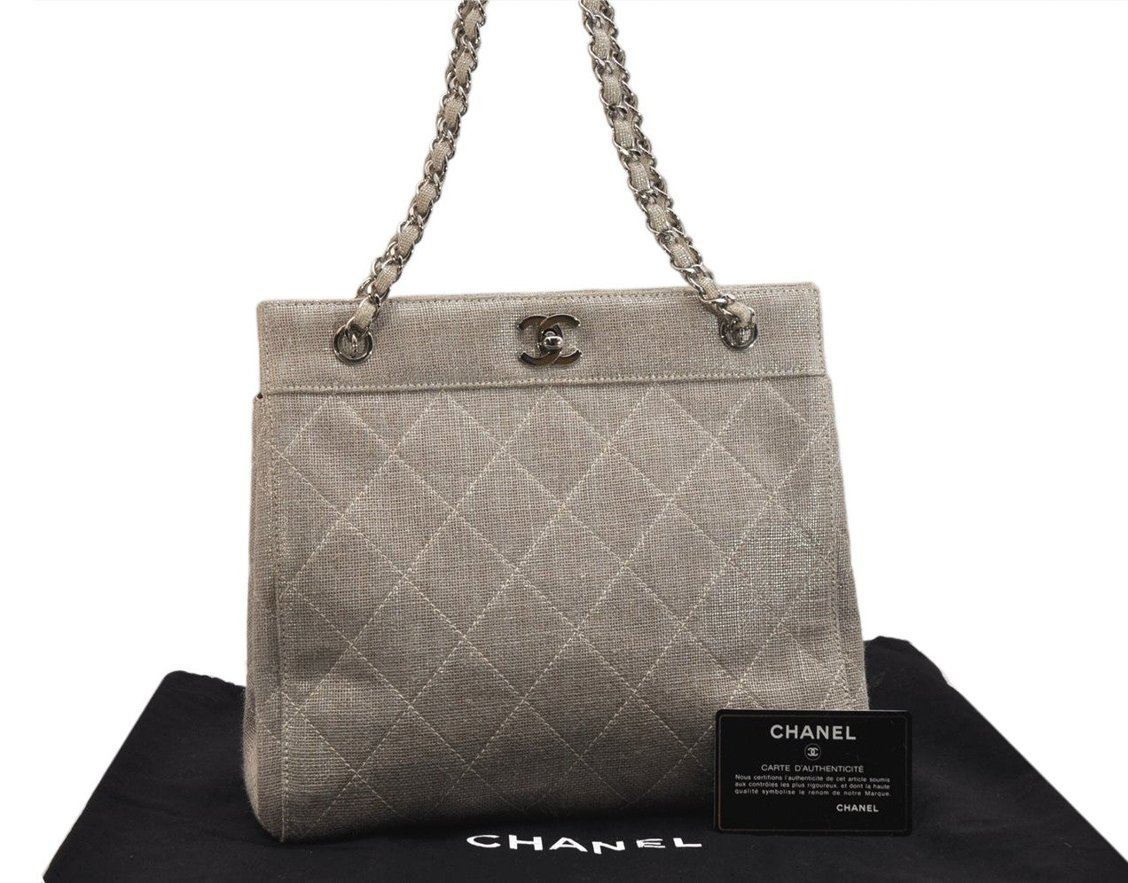 Authentic CHANEL Straw Matelasse Turnlock Chain Shoulder Tote Bag Silver 1354K