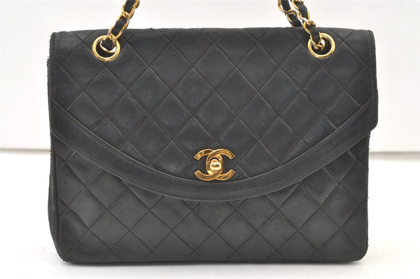 Authentic CHANEL Lamb Skin Turnlock Matelasse Chain Shoulder Bag Black 1355K