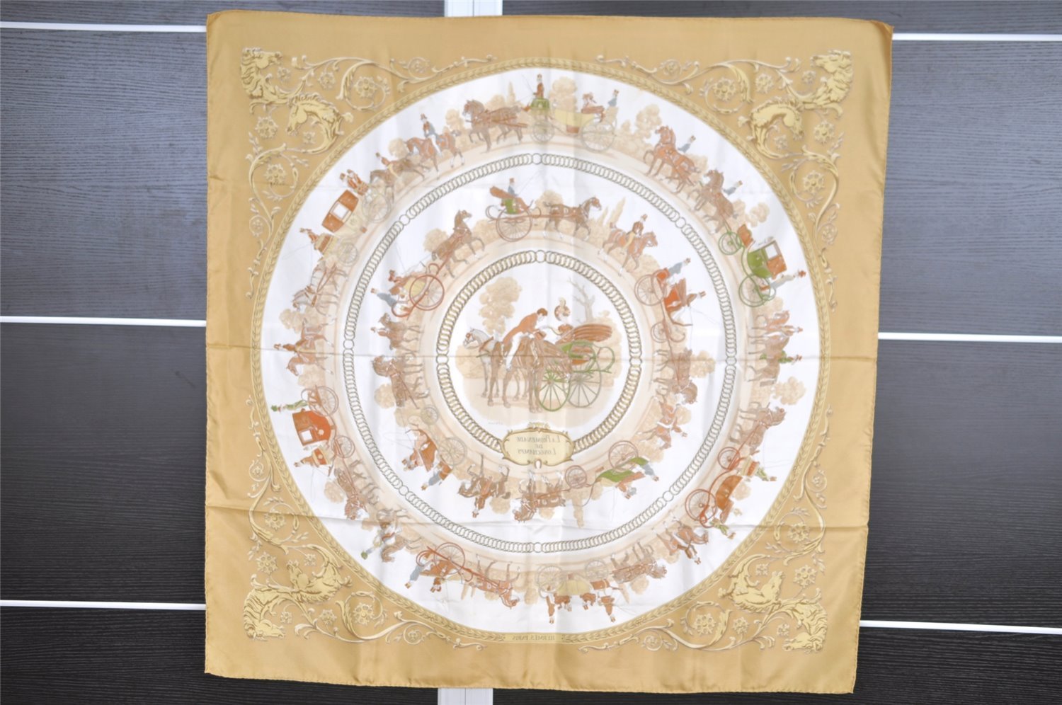 Authentic HERMES Carre 90 Scarf 