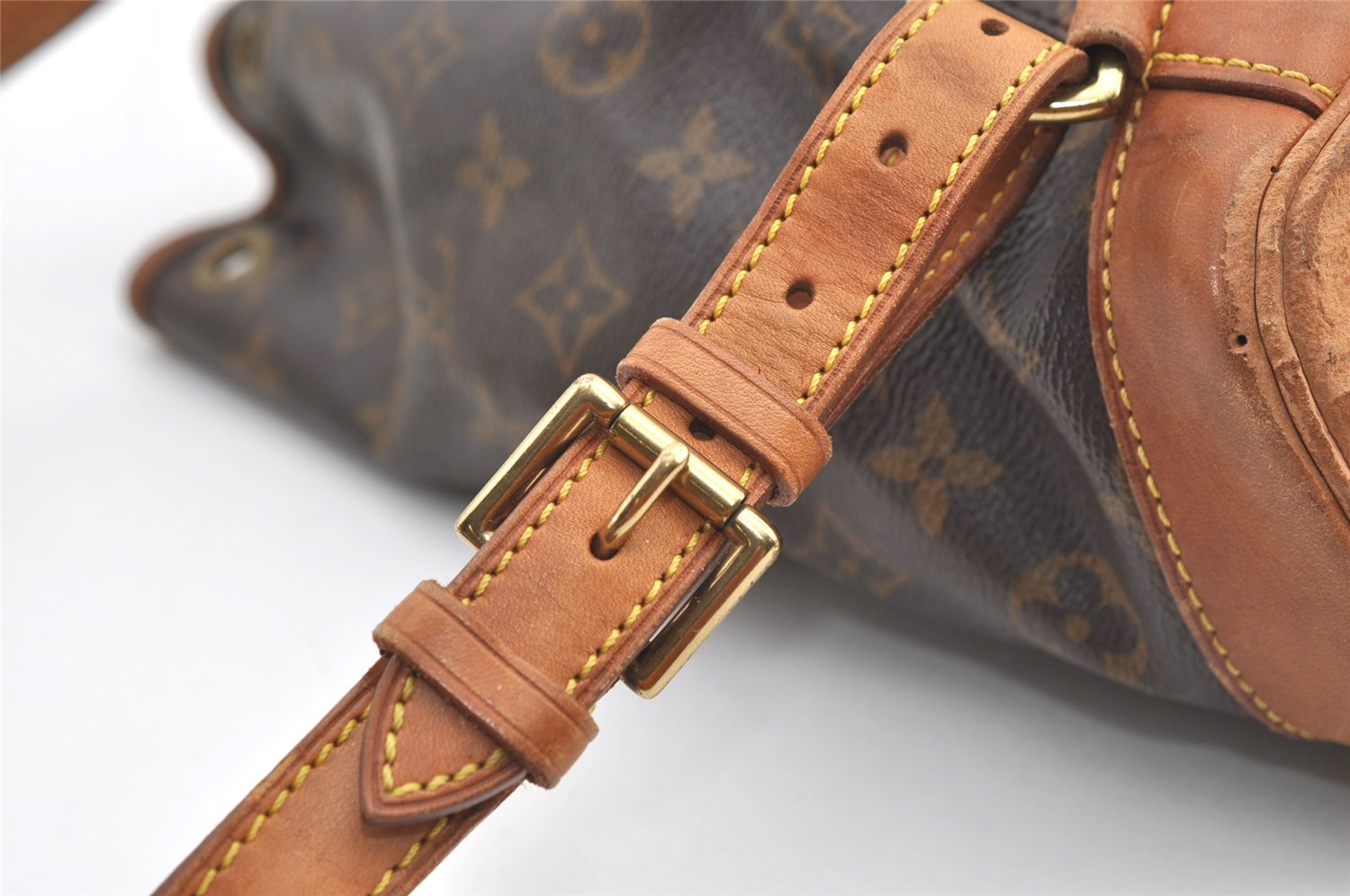 Authentic Louis Vuitton Monogram Montsouris MM Backpack M51136 LV 1360K