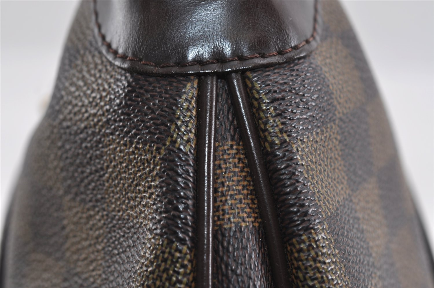 Authentic Louis Vuitton Damier Thames GM Shoulder Hand Bag N48181 LV 1362I