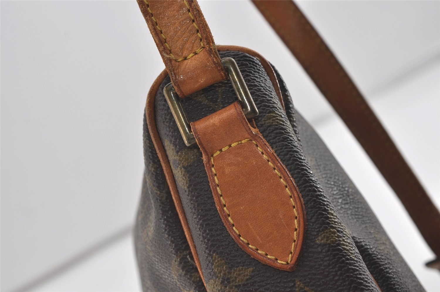 Authentic Louis Vuitton Monogram Tulleries PM Shoulder Cross Bag Old Model 1363J