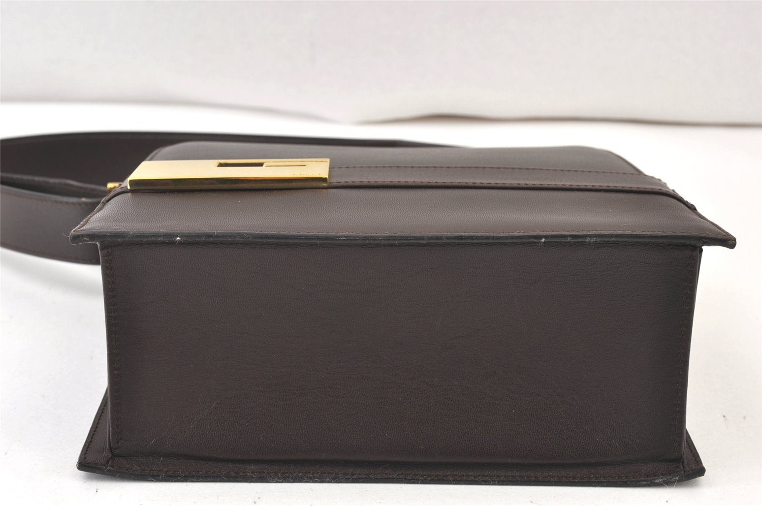 Authentic GUCCI Vintage Shoulder Hand Bag Purse Leather Brown 1364K