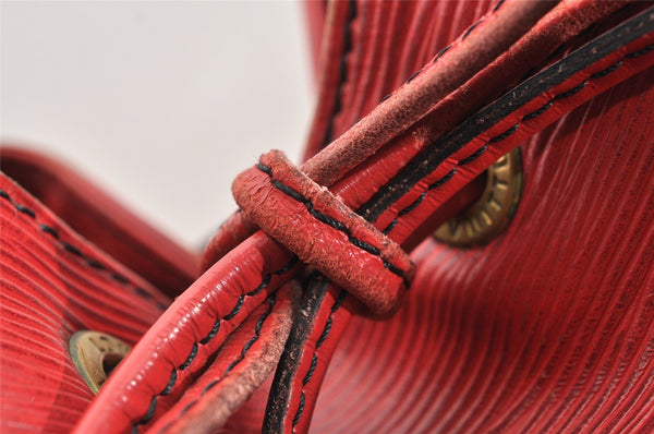 Authentic Louis Vuitton Epi Petit Noe Shoulder Drawstring Bag M44107 Red 1366I