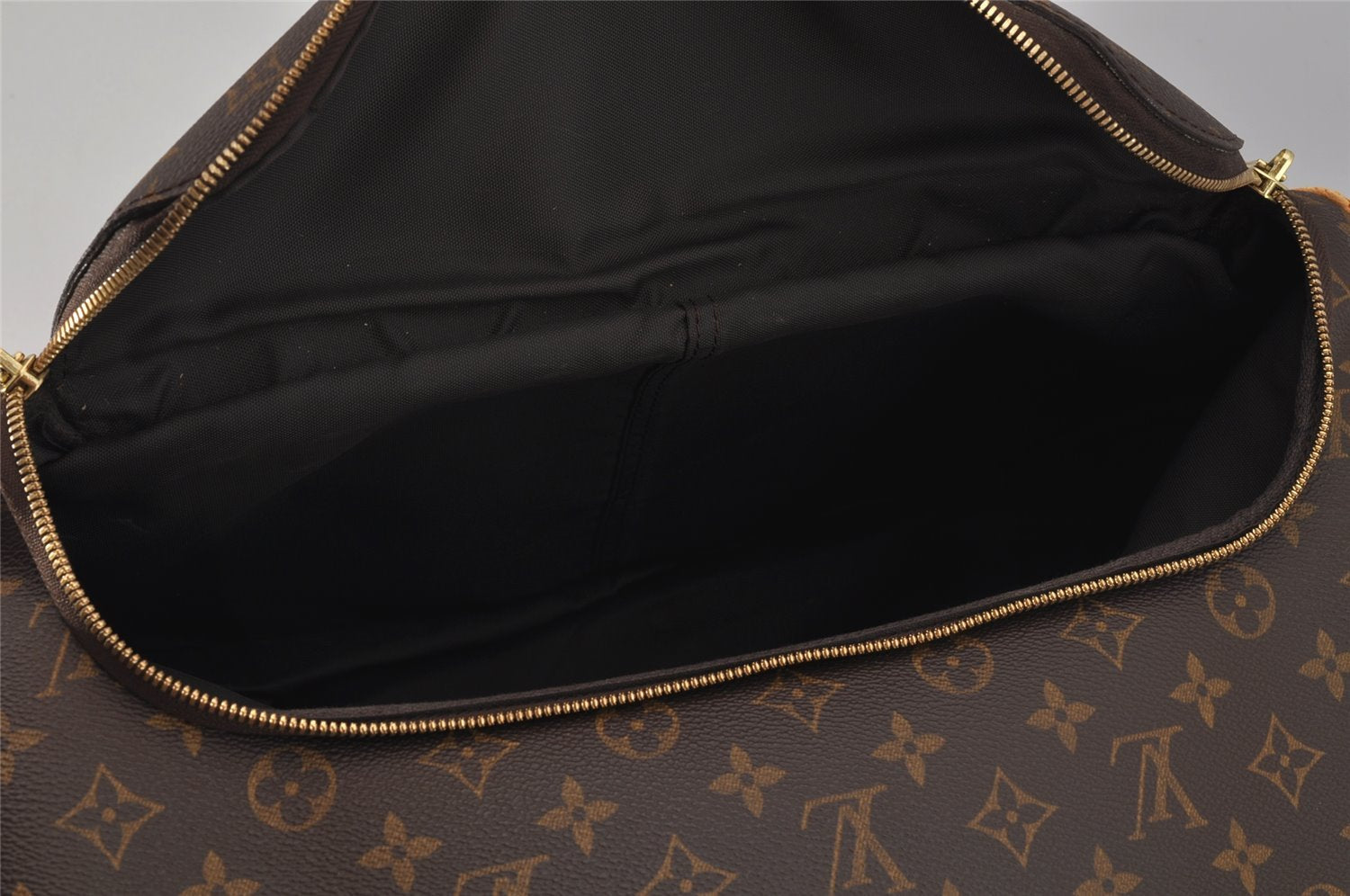 Authentic Louis Vuitton Monogram Evasion PM Boston Travel Bag M41443 LV 1367J