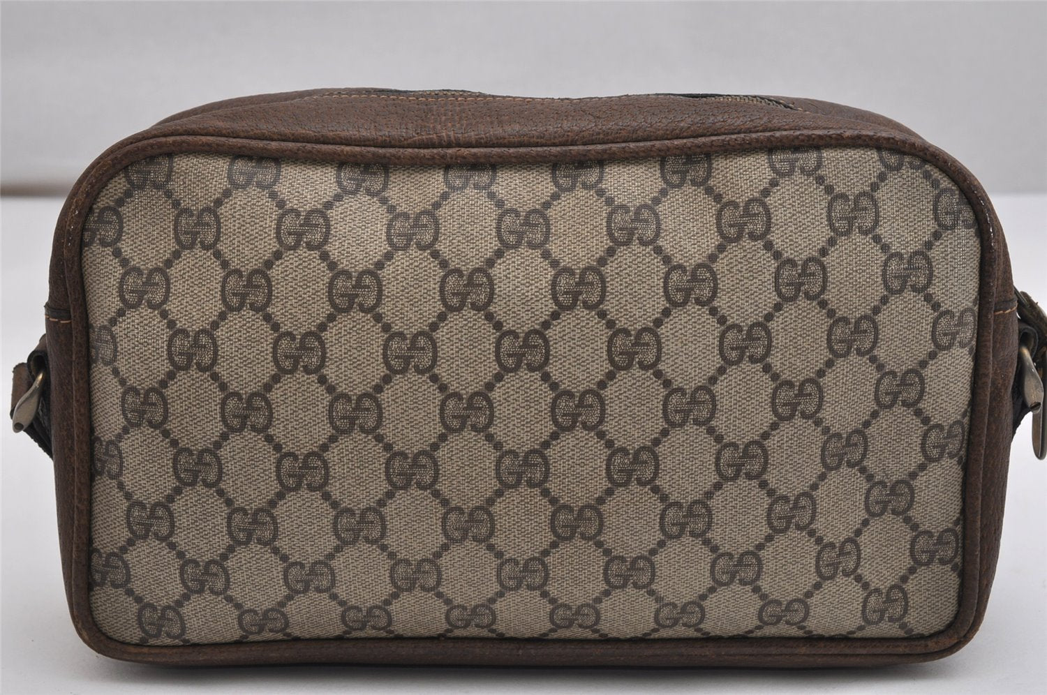 Authentic GUCCI Vintage Shoulder Cross Body Bag Purse GG PVC Leather Brown 1367K