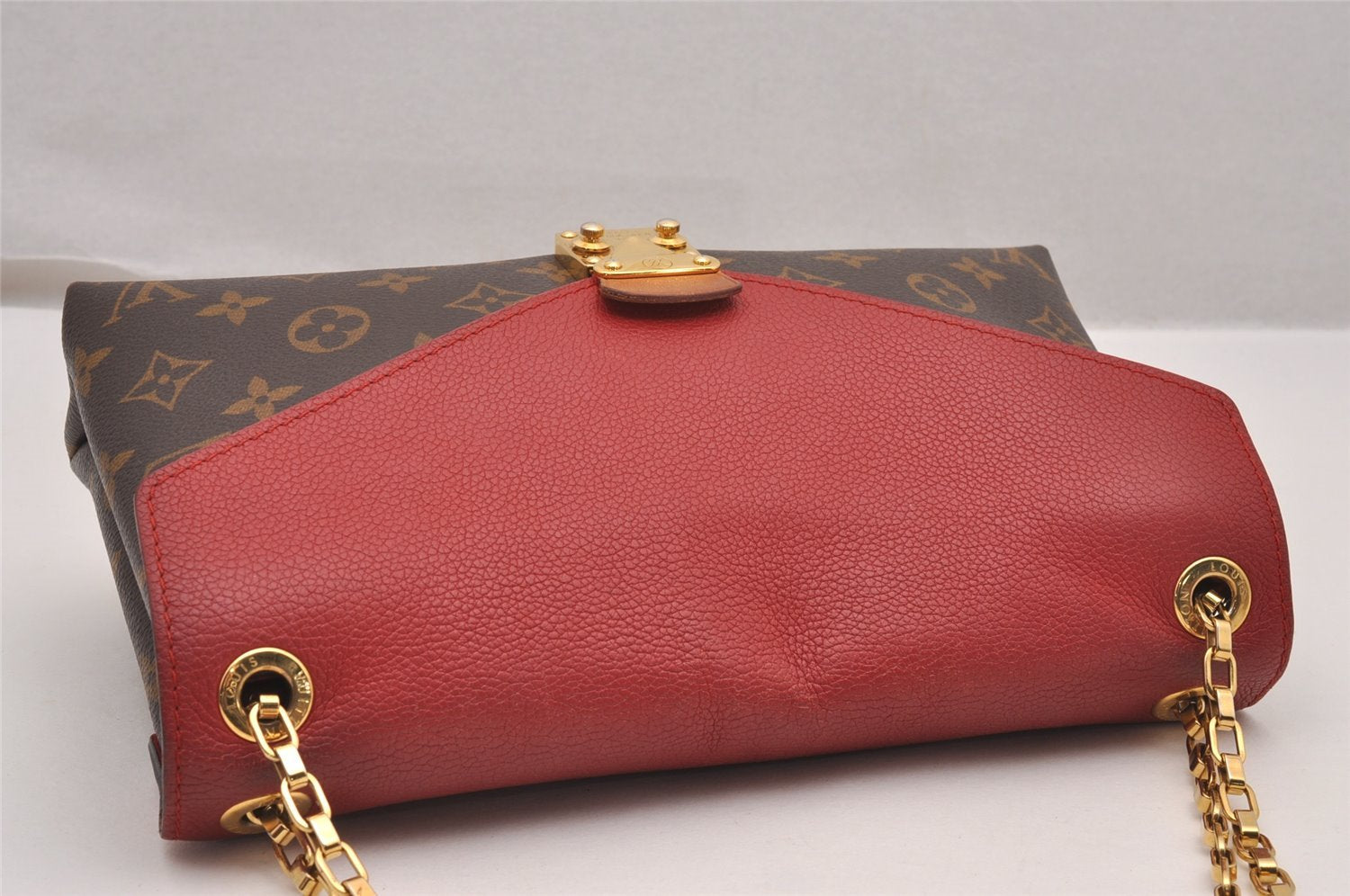 Authentic Louis Vuitton Monogram Pallas Chain Shoulder Bag Red M41201 LV 1371J