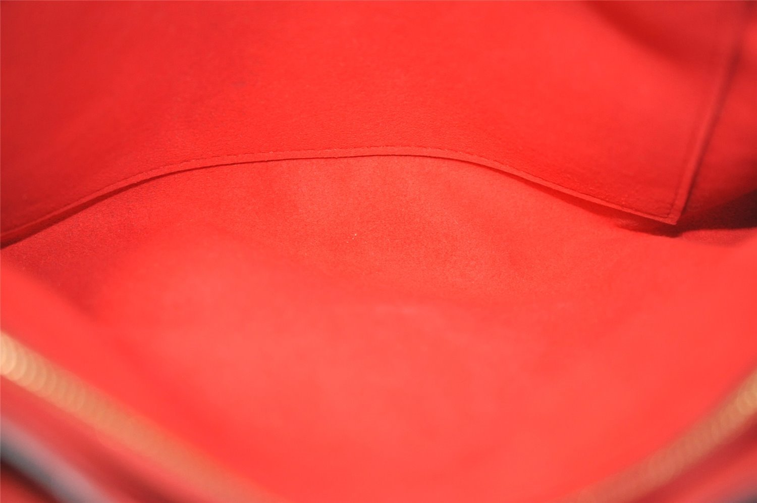 Authentic Louis Vuitton Monogram Pallas Chain Shoulder Bag Red M41201 LV 1371J