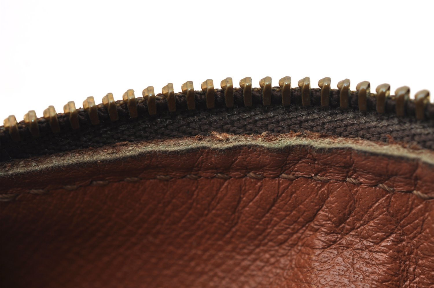 Authentic Louis Vuitton Monogram Papillon Pouch Old Model LV 1383I