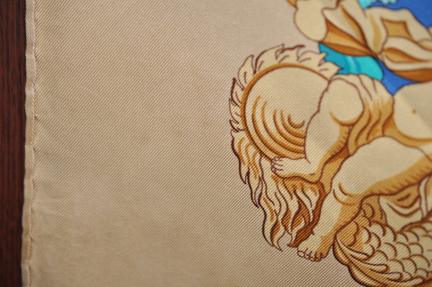 Authentic HERMES Carre 90 Scarf 