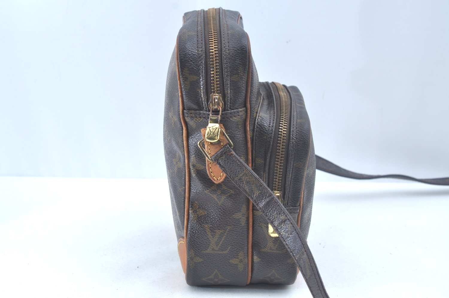 Authentic Louis Vuitton Monogram Amazone Shoulder Cross Body Bag M45236 LV 1389J