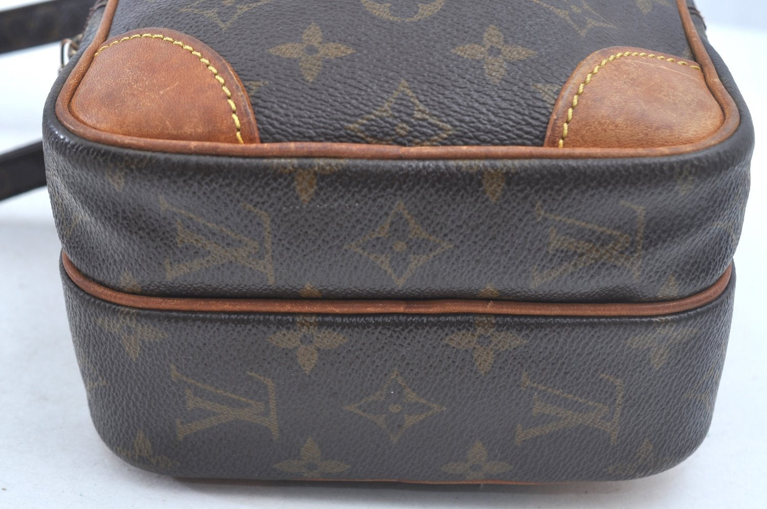 Authentic Louis Vuitton Monogram Amazone Shoulder Cross Body Bag M45236 LV 1389J