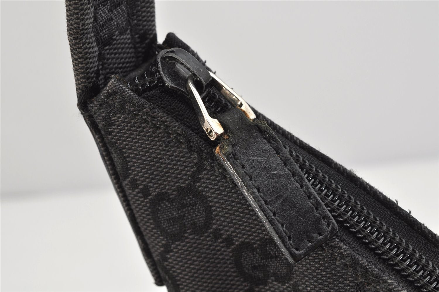 Authentic GUCCI Shoulder Hand Bag Purse GG Canvas Leather 0013380 Black 1389K