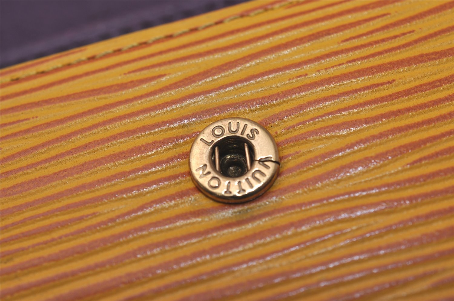 Authentic Louis Vuitton Epi Multicles 6 Key Case Yellow M63819 LV 1391I