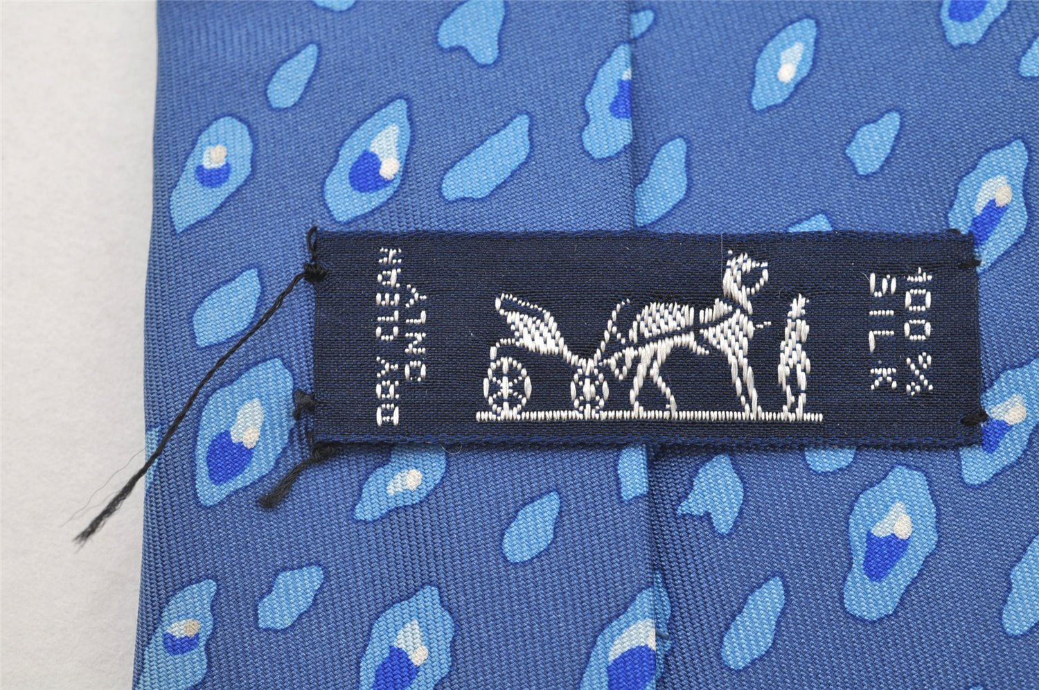 Authentic HERMES Vintage Tie Necktie Leopard Pattern Silk 7895MA Blue 1393I