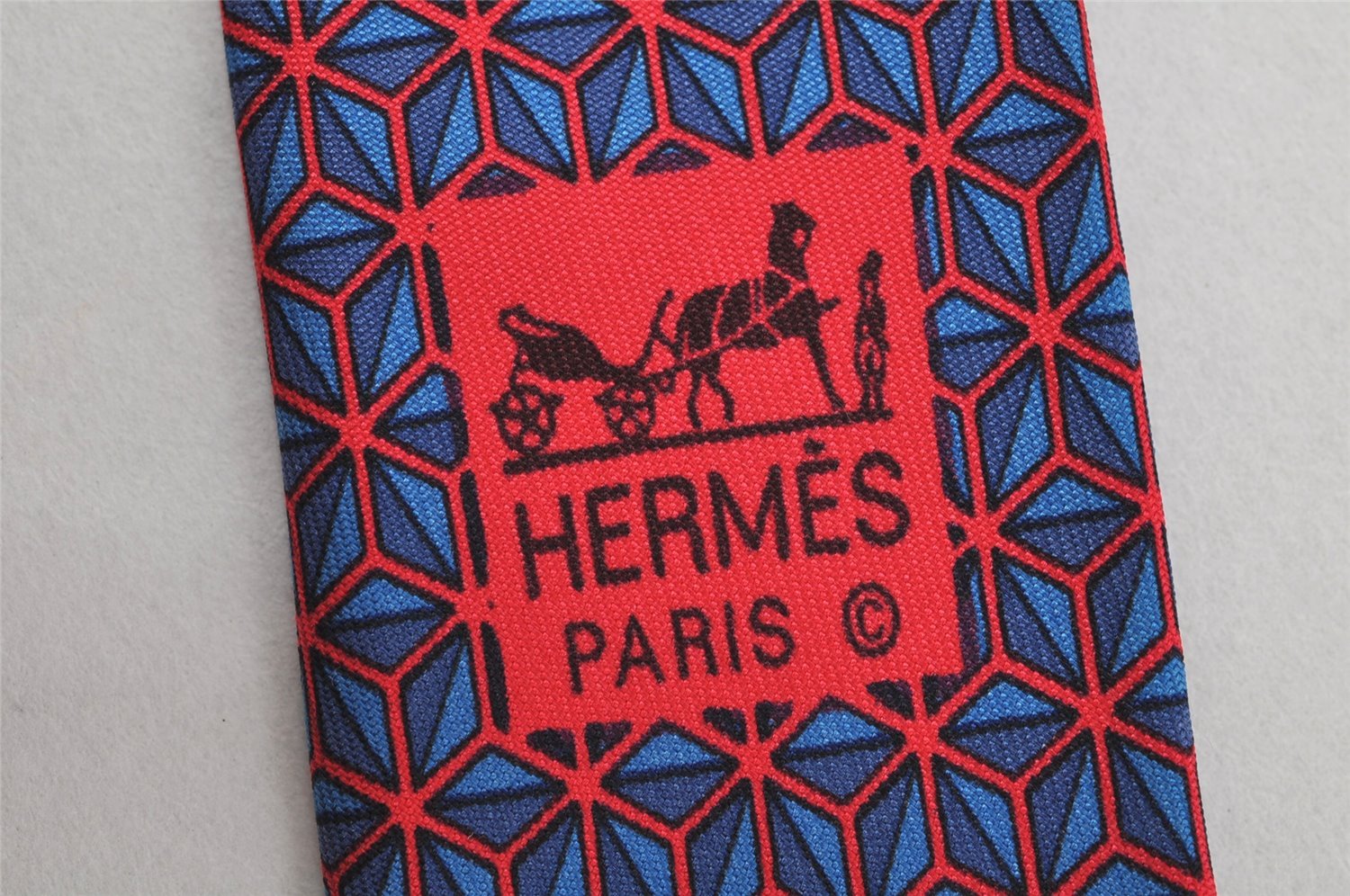 Authentic HERMES Tie Necktie Geometrical Pattern Silk 7081OA Blue Red 1398I