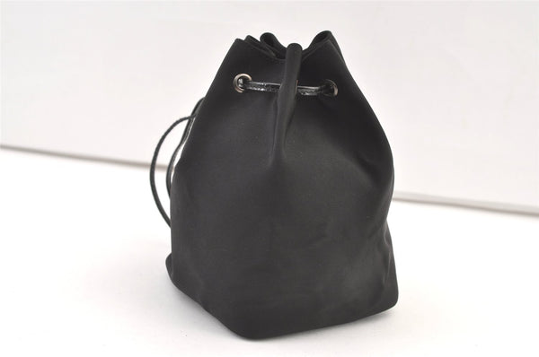 Authentic GUCCI Drawstring Hand Bag Purse Nylon Enamel Black 1401K