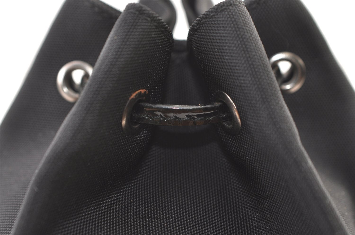 Authentic GUCCI Drawstring Hand Bag Purse Nylon Enamel Black 1401K