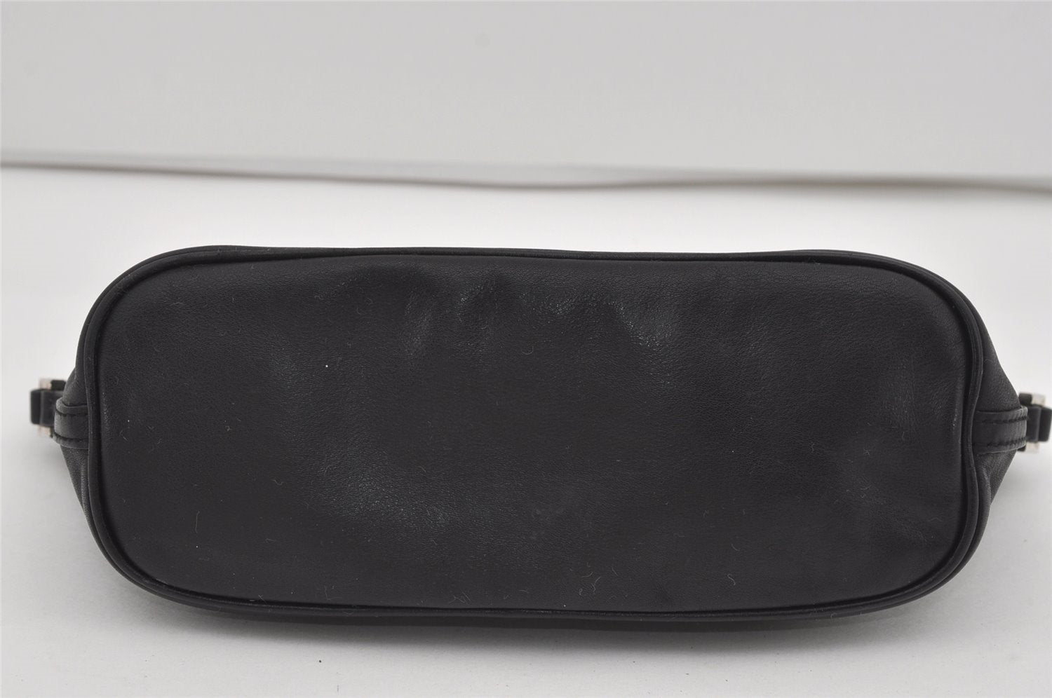 Authentic GUCCI Vintage Hand Bag Pouch Purse Leather 0391103 Black 1406I