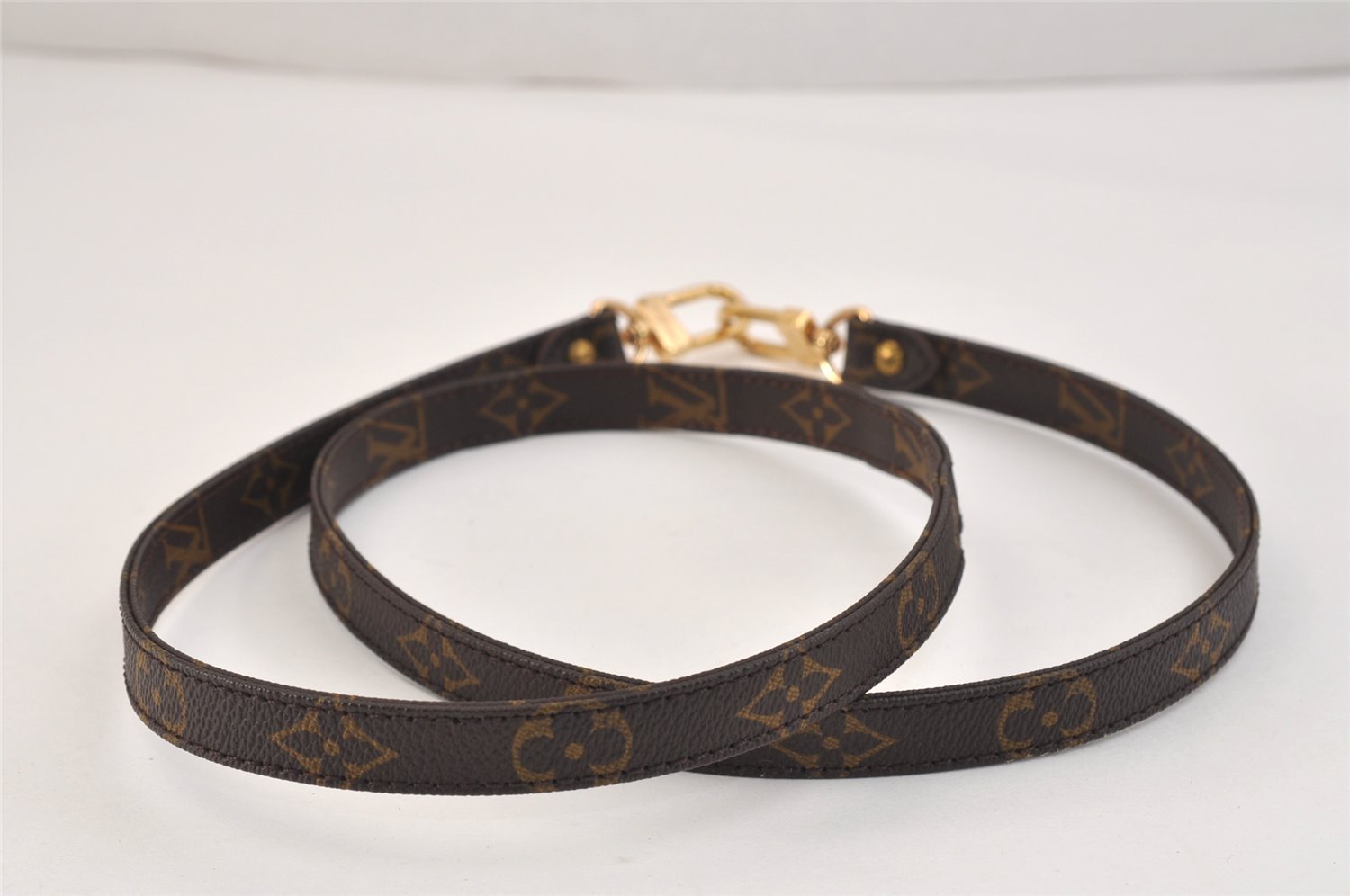 Authentic Louis Vuitton Monogram Shoulder Strap 46.5