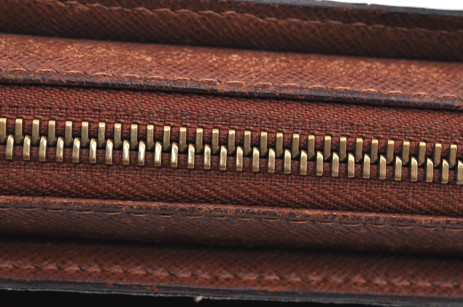 Auth Louis Vuitton Monogram Orsay Clutch Hand Bag Purse M51790 LV Junk 1407H