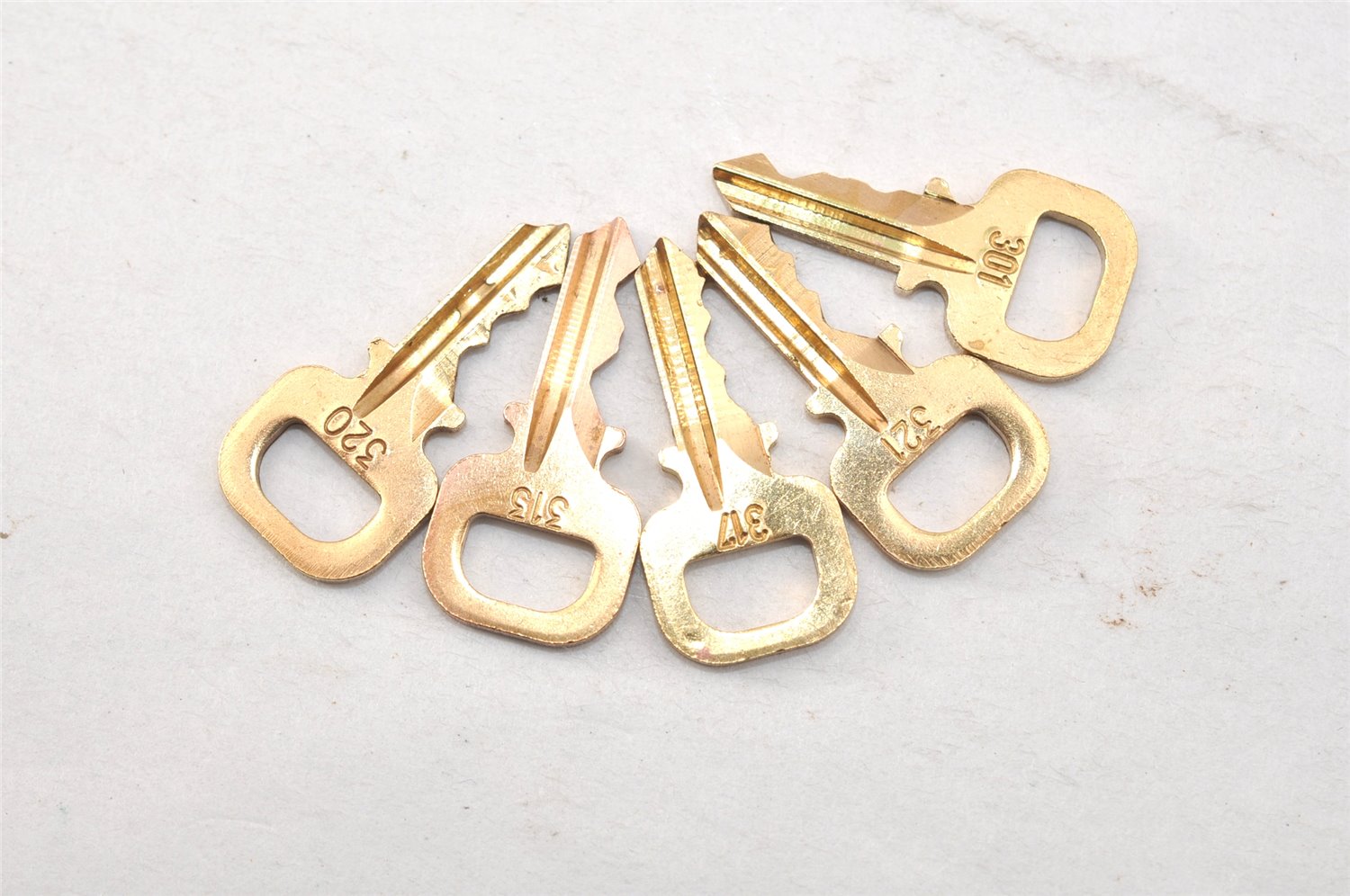 Authentic Louis Vuitton Padlock & Keys 10Set LV 1415L