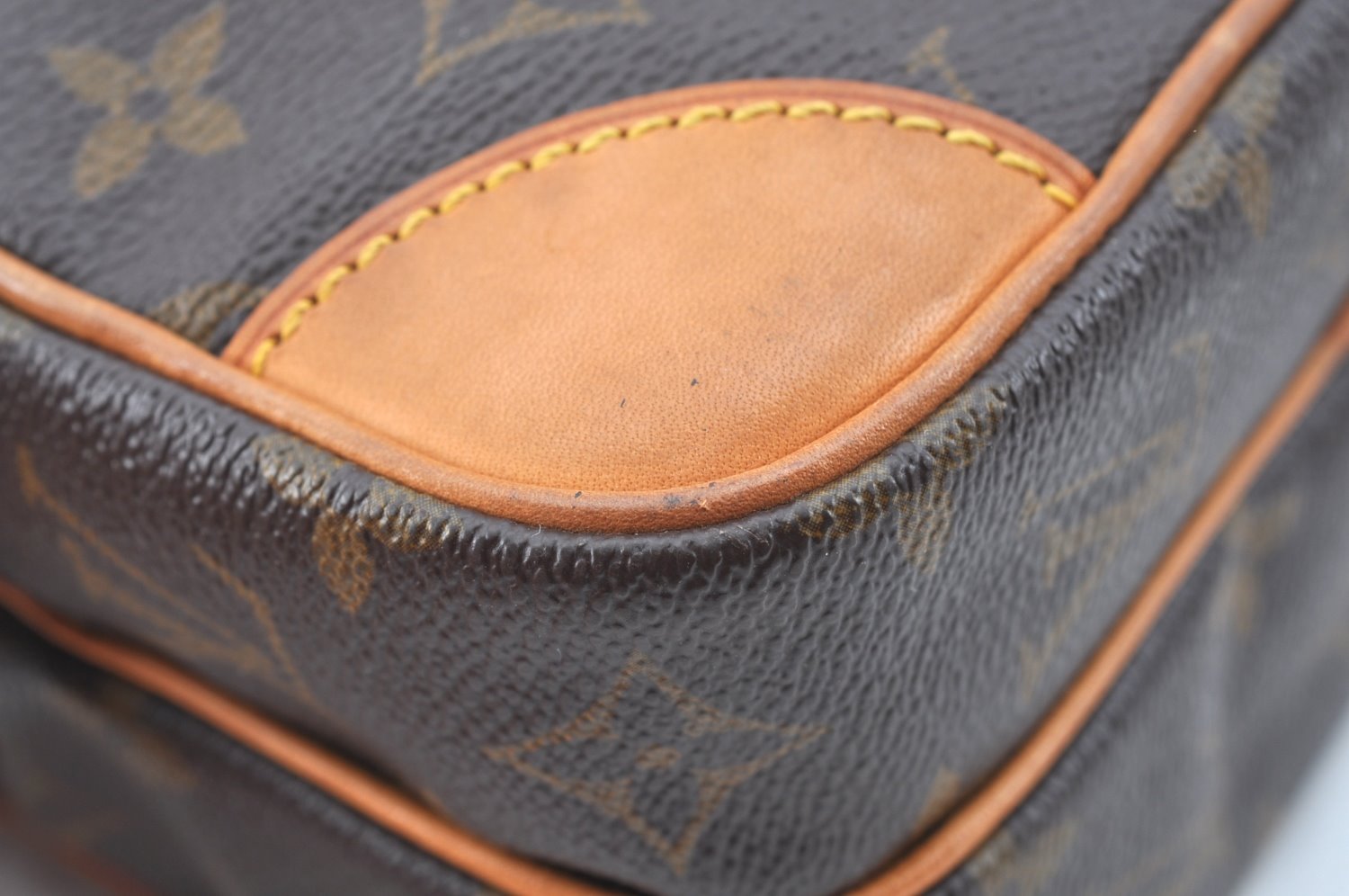 Authentic Louis Vuitton Monogram Amazone Shoulder Cross Body Bag M45236 LV 1418I